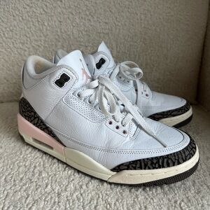 NIKE women’s Jordan 3 retro